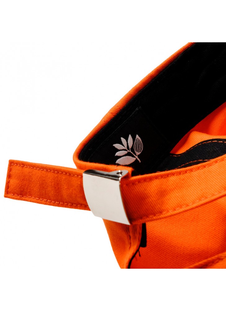 magenta plant 6 panel