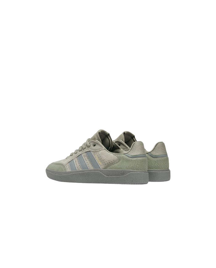 adidas tyshawn low daim grey adidas tyshawn low daim grey