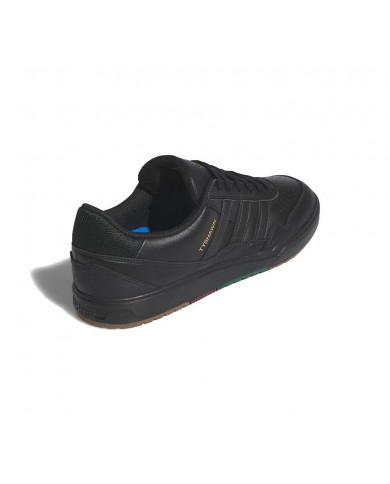 adidas tyshawn 2 triple black adidas tyshawn 2 triple black